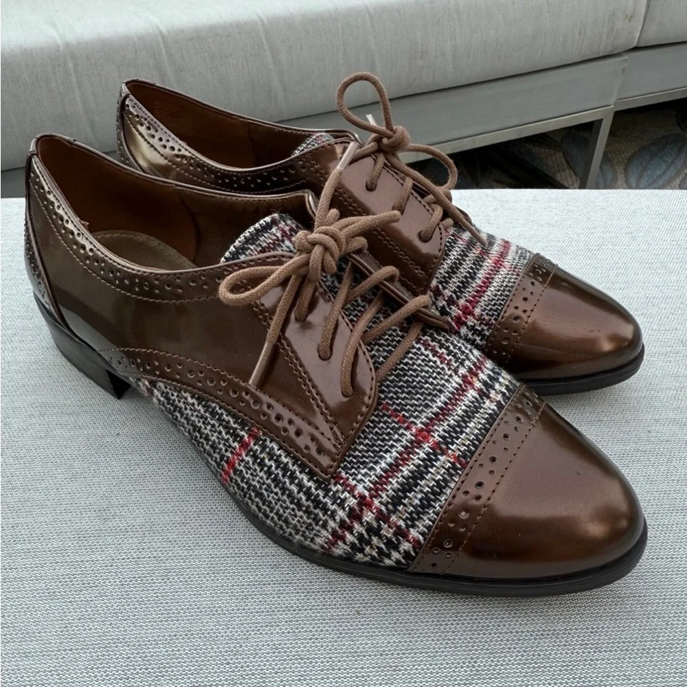 Anne Klein oxford shoes womens 8.5M Louisa Plaid Bronze Lace-up Academia